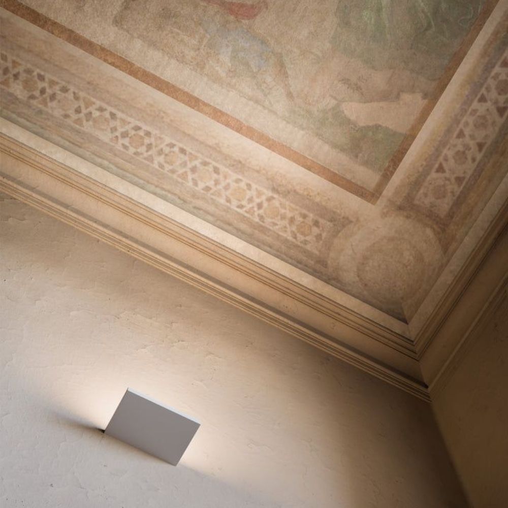 Cast Wall Washer Dimmable Small / Large in Sandy White